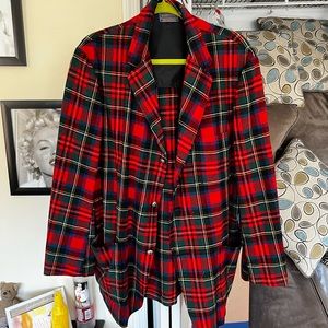 Light weight plaid jacket